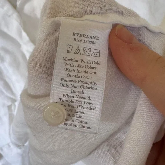 Everlane notch white linen Button up blouse - Picture 7 of 7
